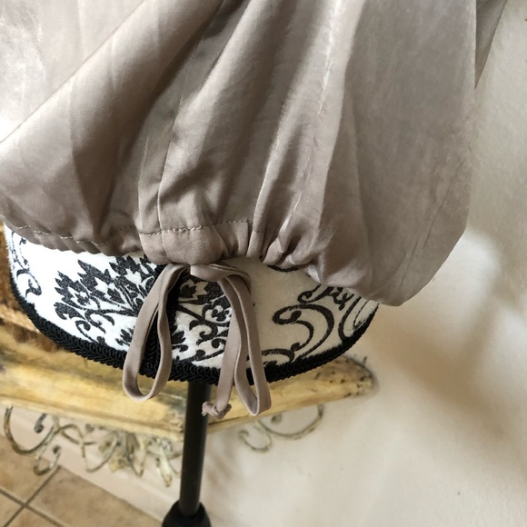 BCBG maxazria tan shimmer tie bottom blouse - Picture 3 of 6